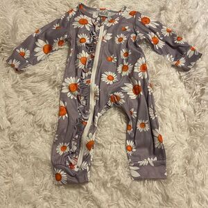 3-6M Gray & White & Orange Daisy Footless Onesie